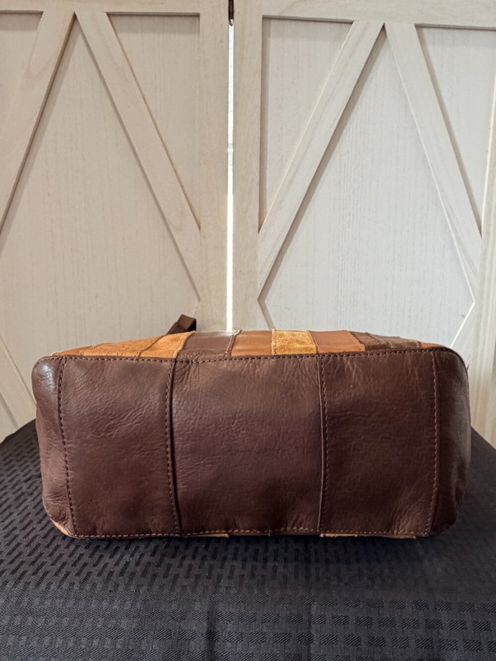 Lucky Brand Vintage Inspired Patchwork Leather Hobo Shoulder Bag - Picture 6 of 8